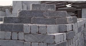 หินปูพื้นธรรมชาติเวียดนามแบบขัดเงาและหินบลูสโตนแบบขัดเงาโบราณสำหรับปูทางเดินในสวนและทางเท้า - Product Image 6