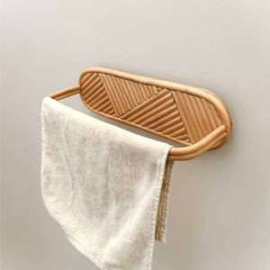 Porta toallas y anillos para toallas de ratán ecológico, accesorio de baño de buena calidad. - Product Image 6