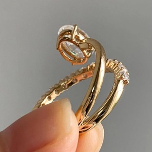 แหวนหมั้นทรงรี 2.0 กะรัต ชุดแหวนเพชรซิคแซคทองคำแท้ ของขวัญวันครบรอบแต่งงาน แหวนแต่งงาน แหวนชุบทองคำขาว 14K - Product Image 2