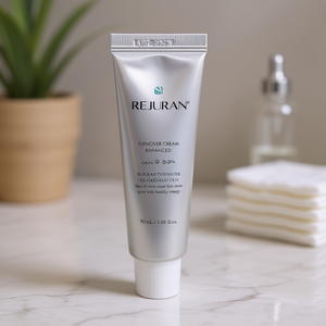 Crema REJURAN 50ml per il Miglioramento della Circolazione Cellulare con Complesso Peptidico C-PDRN, Anti-Età, Niacinamide, Lozione Viso Rassodante e Illuminante - Product Image 3