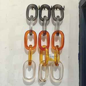 Chaînes en résine personnalisables, très grandes et aux couleurs claires, maillons en résine multicolores de grande taille disponibles. - Product Image 1