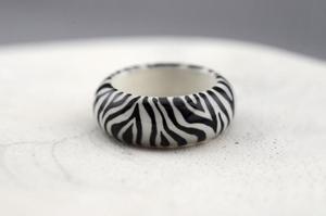 Colorful <b>Resin</b> Epoxy Handmade <b>Ring</b> for Women Geometric Design Modern Style Christian Jewelry-Stylish Gift for Wedding/Party - Product Image 4