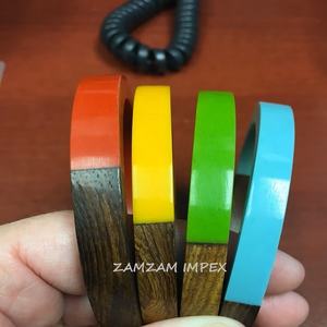 Ensembles de bracelets de mode en résine vibrante et en bois Lucite Bangles - Product Image 4