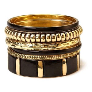 High Quality Elegant Women's Multi Color Brass And Resin Bangle Set for Wedding & Anniversary Parties - Product Image 3