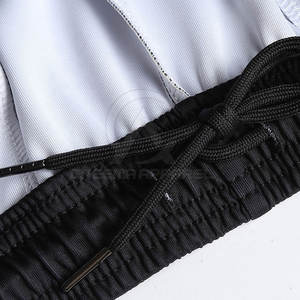 Vêtements de sport personnalisés imprimés par sublimation, conçus pour la performance, le confort et un look sportif élégant - Product Image 6