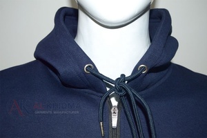 เสื้อฮู้ดซิปผู้ชายสีกรมท่าเข้ม 480 GSM ผ้าฟลีซหนานุ่ม ทรงปกติ มีกระเป๋าหน้า ปักโลโก้แบบกำหนดเอง  ให้ความอบอุ่น สไตล์สตรีทแวร์ ผ้าฝ้าย 100% - Product Image 3