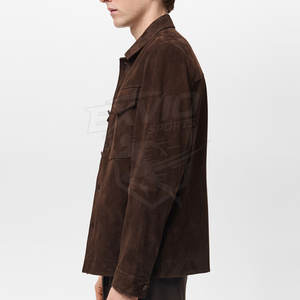 Veste en daim décontractée intemporelle, texture raffinée, confortable à porter, conçue pour les voyages et la mode de tous les jours - Product Image 3