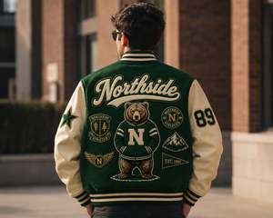 Blouson universitaire homme 2026 vert crème avec patch ours brodé, style preppy, coupe droite, col rabattu, collection automne - Product Image 4