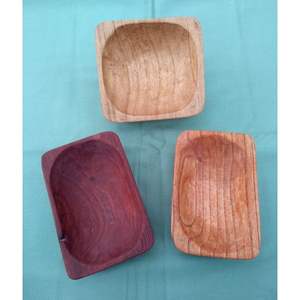 Bol à pâte et assiettes en bois naturel, accessoires de décoration rustiques pour la maison - Product Image 4