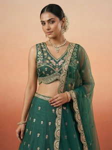 Green Embroidered Lehenga Set <b>Indian</b> Pakistani Wedding Outfit Crop <b>Top</b> Skirt With Dupatta for Women - Product Image 2