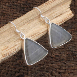 Boucles d'oreilles en fluorite naturelle triangulaire en gros, en argent sterling 925, taille triligne, pierres précieuses arc-en-ciel, bijoux fins pour femmes, prix d'usine - Product Image 4
