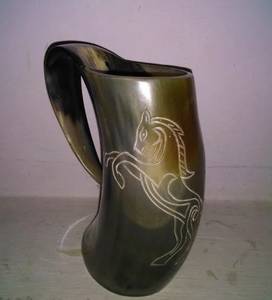 Corne à boire personnalisée avec support, Chope à bière Game of Thrones, Chope médiévale, Coupelle en corne, Meilleur cadeau de mariage pour les témoins - Product Image 5