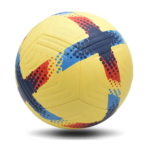Balón de Fútbol de Alta Calidad con Peso Equilibrado, Material PU, Personalizable, de Goma, para Entrenamiento Profesional, Proveedor Mayorista - Product Image 1