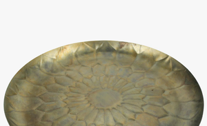 Plateau de service rond antique avec motif floral complexe pour une présentation élégante et une décoration élégante pour le Ramadan, plateau et plat à dessert - Product Image 6