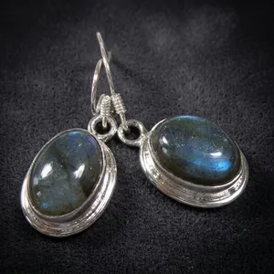 Boucles d'oreilles pendantes en labradorite pour femme, en argent sterling 925, serties clos, cabochon ovale, style vintage, pierre précieuse bleue - Product Image 3