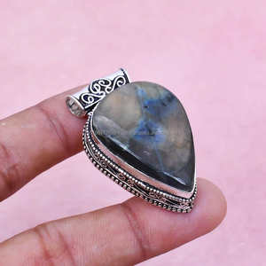 Pendentif en pierre précieuse antique en argent sterling 925 Pendentif en pierre de lune de créateur avec placage au rhodium Pendentifs de charme de luxe Bijoux - Product Image 6