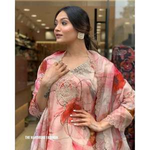 ATRACTIVE ORGANZA BORDADO IMPRESO SECUENCIA TRABAJO FONDO SUPERIOR CON DUPATTA MELOCOTÓN - Product Image 3