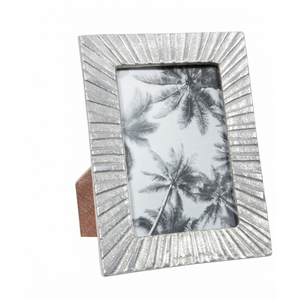 Cadre photo en bambou doré au design élégant, cadre photo en métal élégant, décoration de table, cadre de présentation pour mariage, vente en gros - Product Image 4