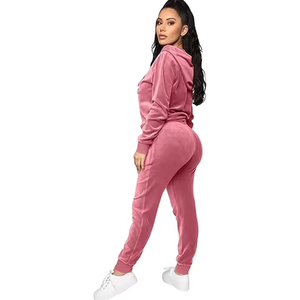 Nuevas llegadas 2026: Conjunto de dos piezas para mujer, top corto y pantalones acampanados de pierna ancha, estilo streetwear de invierno. - Product Image 4