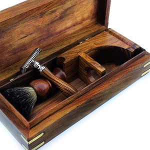 Brocha de Afeitar Profesional Badger, Pelo de Pelo de Ardilla Silvertip, Mango de Madera, Incluye Navaja de Afeitar Recta y Caja de Madera para Hombre - Product Image 3