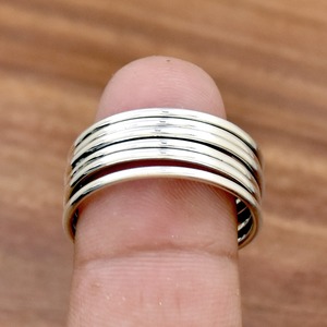 Bague minimaliste en argent 925 avec sertissage clos, design empilable, unisexe, pour usage quotidien, style chrétien - Product Image 2