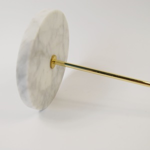 Support de Présentation Élégant pour Bijoux en T avec Base en Marbre, Organisateur Antidérapant pour Bracelets et Colliers, Présentoir Minimaliste de Luxe pour Coiffeuse - Product Image 3