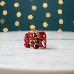 Porte-clés éléphant miniature en bois écologique de haute qualité, fait main, motif animal mignon, avec anneau métallique robuste, idéal pour les entreprises - Product Image 1