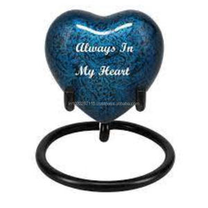 Urnas de corazón de metal Premium de estructura única con superficie duradera y forma simbólica para el Recuerdo espiritual y la paz - Product Image 2