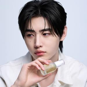 Sérum pour le visage à l'essence de soja Mixun de haute qualité coréenne 30 ml - Product Image 1