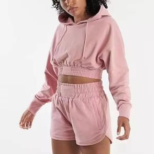 Ensemble crop top et short de jogging pour femme, vêtements pour l'hiver, ensemble 2 pièces, sweat à capuche court et short. - Product Image 5