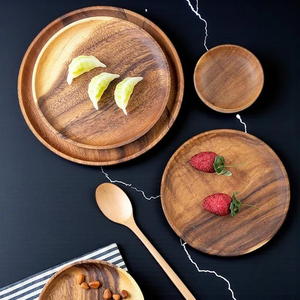 Plato de Madera de Acacia Hecho a Mano para Servir y Comer al Estilo Rústico – Plato de Madera Natural para Decoración de Cocina y Uso Diario en el Hogar - Product Image 4