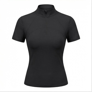 Haut de yoga noir uni à manches courtes et col zippé, en polyester et élasthanne, anti-transpiration, pour femme - Product Image 1