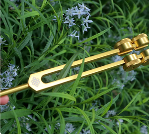 Nouvel ensemble de diapasons lestés 32 Hz pour la thérapie sonore des chakras et la guérison ADN, pour garder le corps en équilibre - Product Image 1