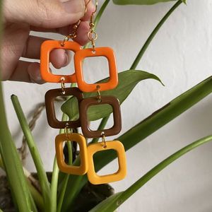 Boucles d'oreilles en résine pour femmes, bijoux artistiques faits à la main, accessoires de mode pour tous les jours, pour les soirées, pour les mariages - Product Image 3