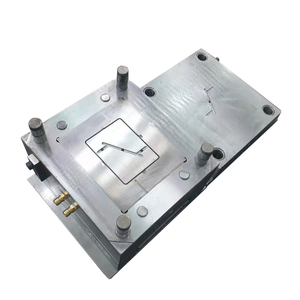 Molde de inyección de plástico personalizado para la fabricación de piezas de plástico de precisión - Molde de pulverización para carcasa frontal - Product Image 5