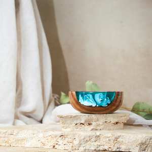 Bol décoratif en bois, bol en résine époxy, bol à bibelots fait main, cadeau pour elle - Product Image 2