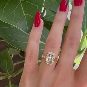 Bague Art Déco en Or Jaune 10K avec Diamant de Coupe Coussin 'Old Mine' de 5.02 carats, cultivé en laboratoire, Bijou de Fête pour Mariage, Fiançailles, etc. - Product Image 5