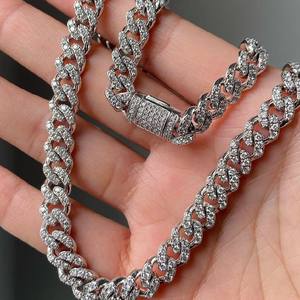 Cadena de eslabones cubanos Miami de moissanita personalizada con efecto helado para mujer, con plata 925, regalo de aniversario de bodas para parejas - Product Image 6