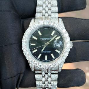Montre pour homme de style hip-hop, fabriquée en Inde, avec un cadran serti de diamants, idéale pour les sorties en boîte de nuit. Disponible en gros. - Product Image 1