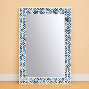 Miroir mural moderne fait main avec incrustations en os, design durable et écologique, finition décorative haut de gamme - Product Image 3