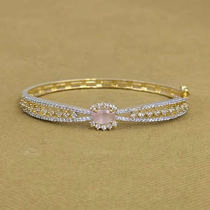 โครเมี่ยมลูกบาศก์โคเนียสองสีแบบเปิดใช้งานได้กำไลแฟชั่น Kada โทนคู่ - Product Image 1