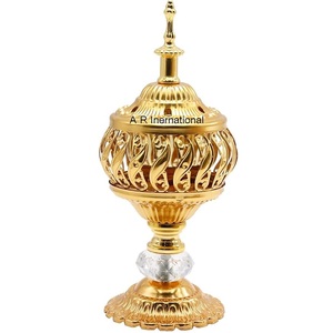 Incensario de Metal, Quemador de Incienso Hecho a Mano, Difusor Aromático con Diseño Dorado Ornamentado para Meditación, Yoga, Spa, Uso en Todas las Estaciones - Product Image 1