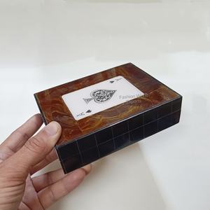 Estuche de Resina de Diseño para Cartas de Póker con Motivo de As de Espadas Integrado, Caja Moderna para Guardar Cartas de Póker para Decoración de Bar en Casa - Product Image 1