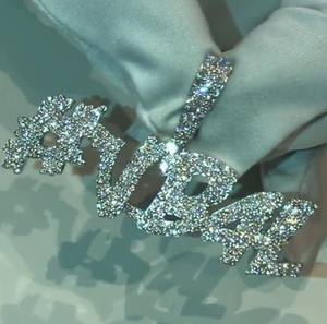 Colgante con Nombre Personalizado, Colgante de Diamante Virax, Colgante de Letra con Moissanita, Joyería Hip Hop Personalizada, Colgante con Palabra Personalizada - Product Image 1