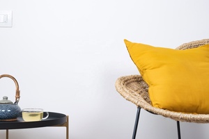 Round Metal <b>Tray</b> <b>Table</b> Handmade Made in India Commercial Buyers Usage Hotel Office Room New Designs Customize Size 2022 Modern - Product Image 3