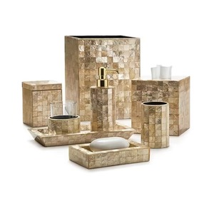 Ensemble de salle de bain en métal très demandé, idéal pour créer un environnement de spa, structure élégante avec des performances fiables - Product Image 3