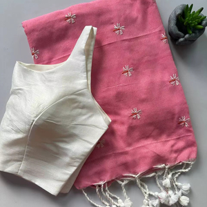 Nouveau lancement : Saree en coton Khadi imprimé pour occasions spéciales, avec pompons, nouveau design 2026 - Product Image 1