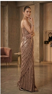 KV Gorgeous Bronze Radiant <b>Red</b> <b>Silk</b> Saree with Unstitched Blouse - Product Image 4