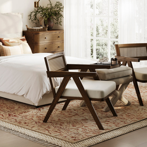 Fauteuil moderne de style mid-century en bois massif avec dossier en rotin naturel et coussin rembourré en lin - Product Image 6