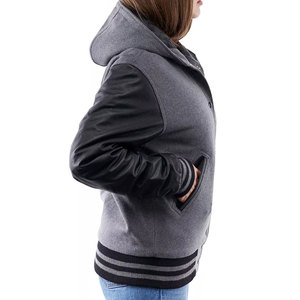 Chaqueta Varsity de Estilo Universitario Retro, con Logotipo Personalizado, Ajuste Cómodo, Material Resistente, Ropa Exterior Moderna para Streetwear Urbano - Product Image 5